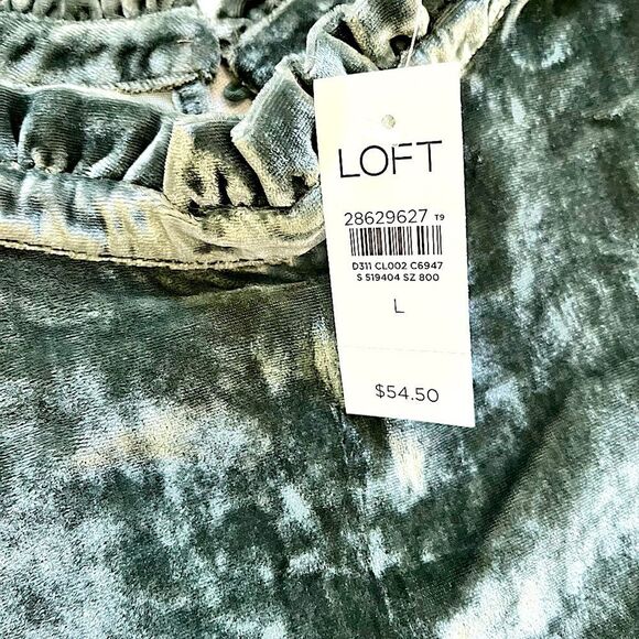 LOFT Velvet Ruffle Mock Neck Sleeveless Top Size L NWT - Picture 6 of 8
